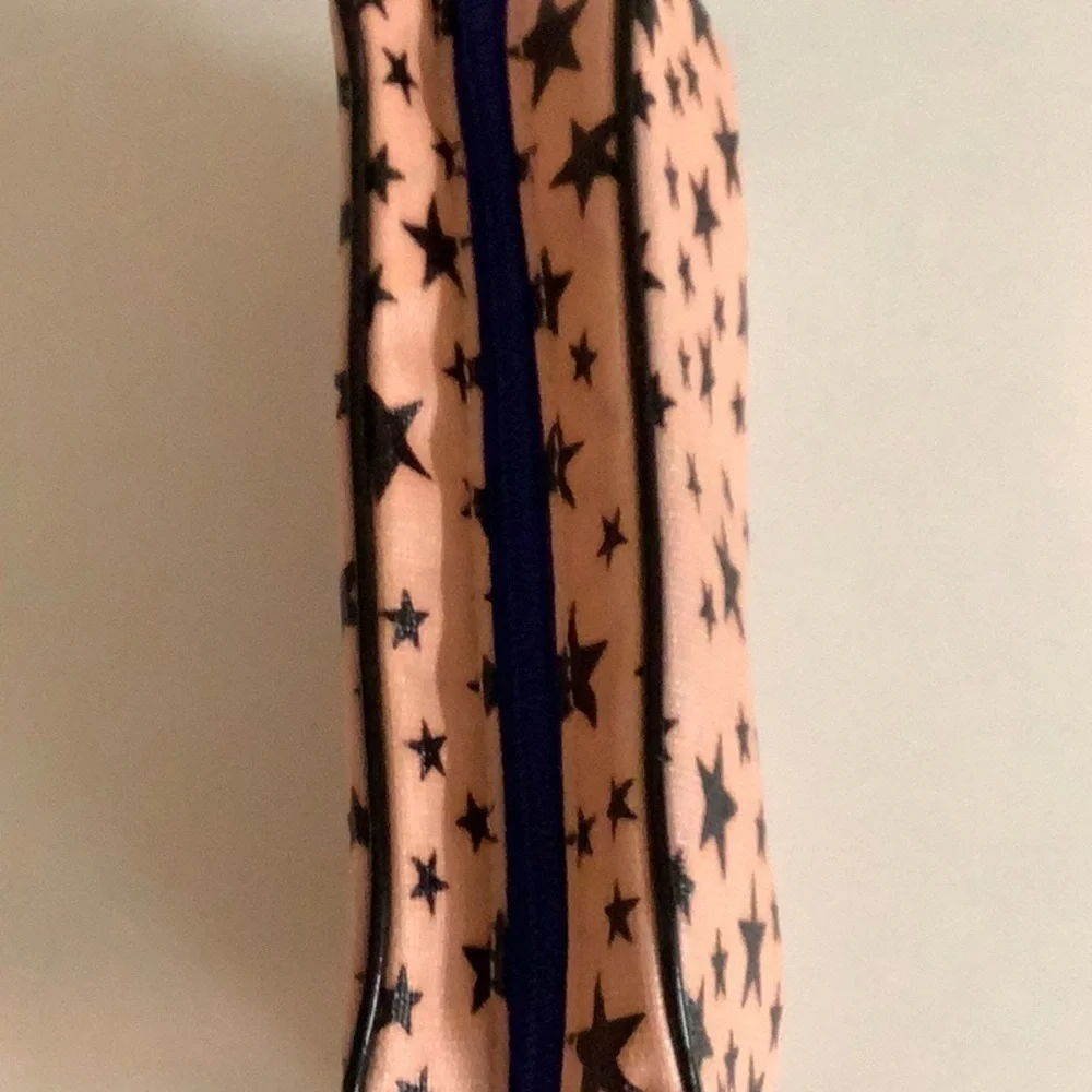 Repipi stylish pouch